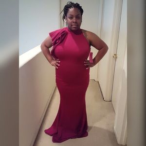 **HOST PICK** NWT Elegant Gown w/ Ruffle Shoulder